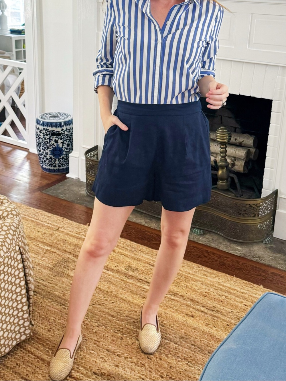 Boden Hampstead Navy Linen Shorts